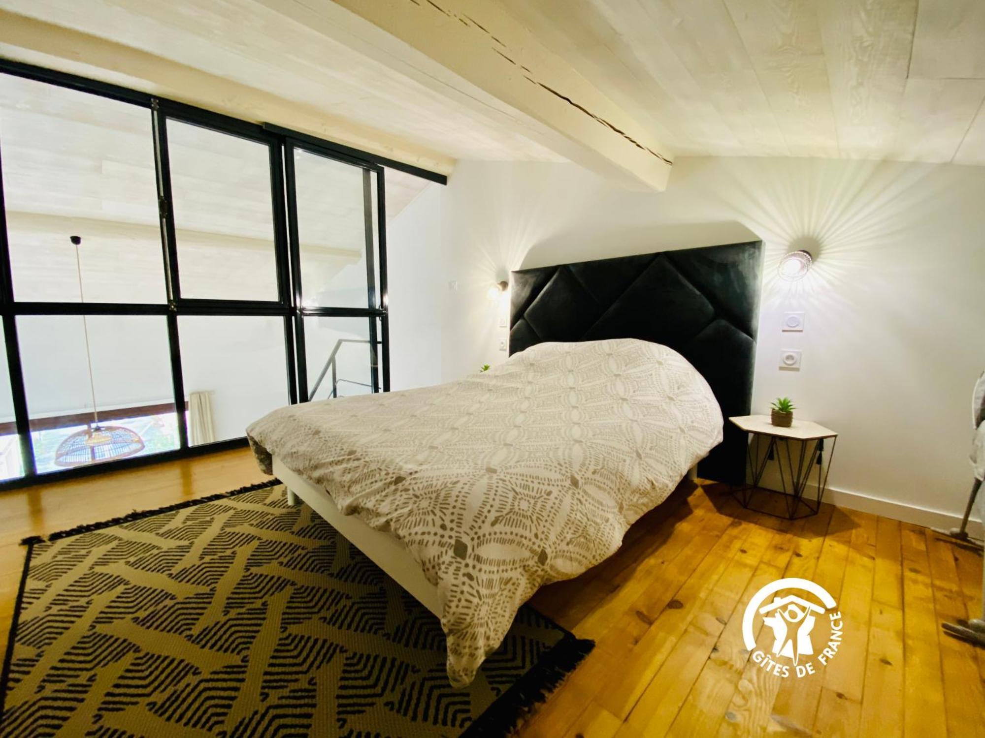 קרקסון Loft Cocon Climatise - Imprenable Vue Sur Le Chateau Comtal מראה חיצוני תמונה