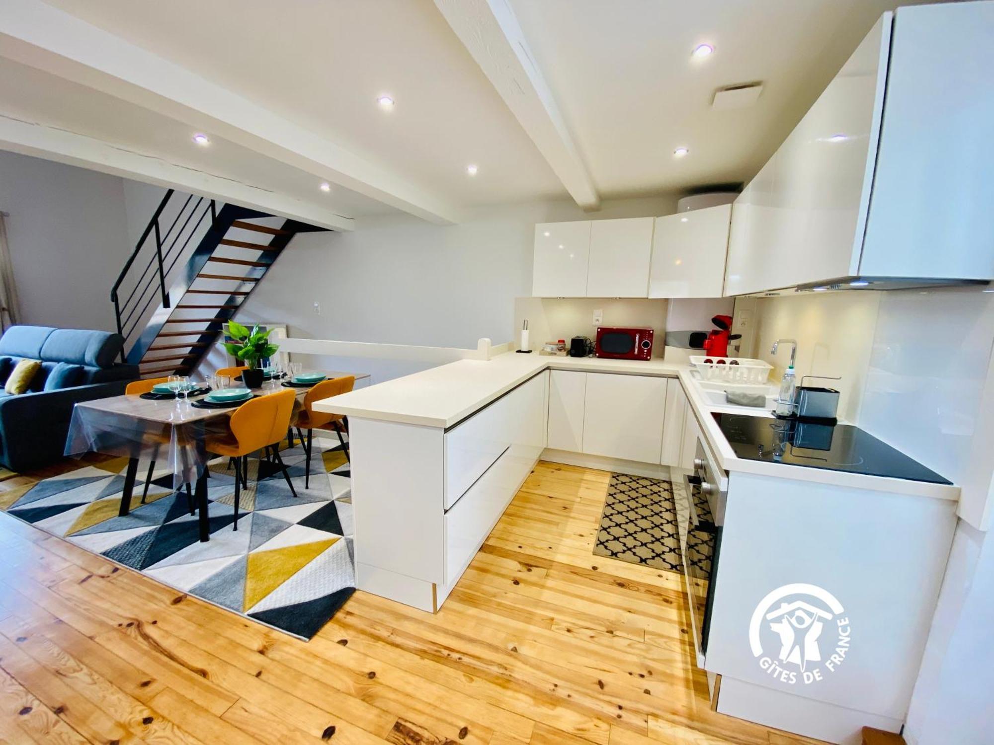 קרקסון Loft Cocon Climatise - Imprenable Vue Sur Le Chateau Comtal מראה חיצוני תמונה